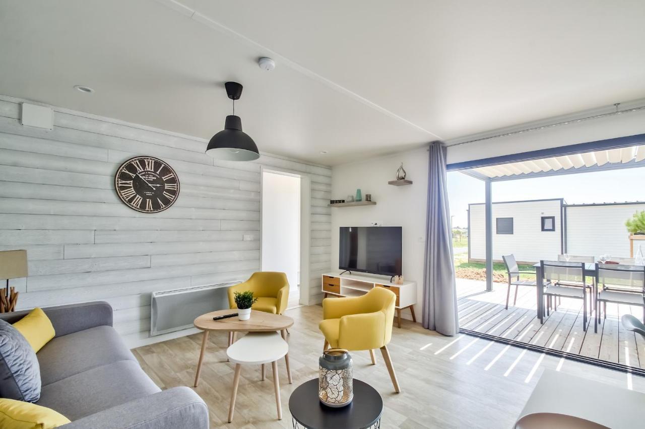 Chalet Pour 8 Dans Residence Avec Piscine Chauffee Бретіньоль-сюр-Мер Екстер'єр фото