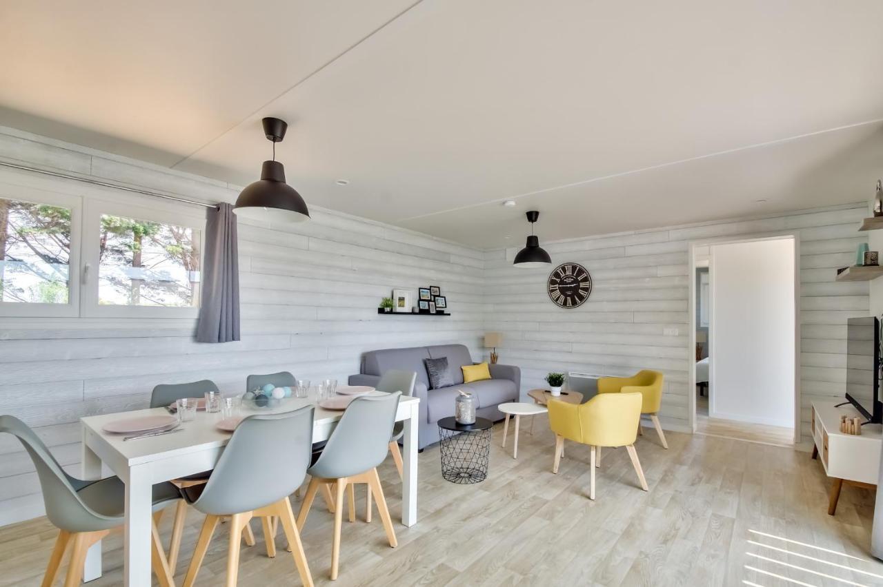 Chalet Pour 8 Dans Residence Avec Piscine Chauffee Бретіньоль-сюр-Мер Екстер'єр фото