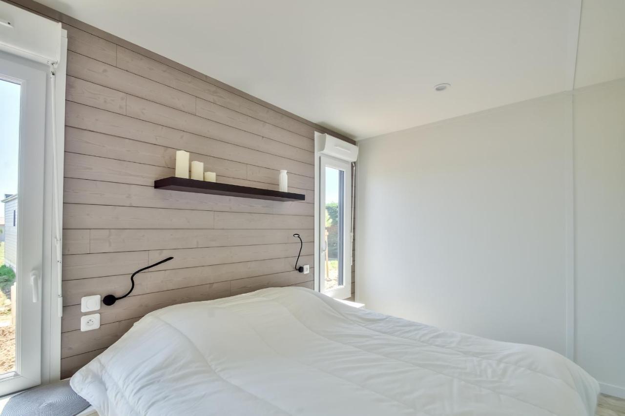 Chalet Pour 8 Dans Residence Avec Piscine Chauffee Бретіньоль-сюр-Мер Екстер'єр фото