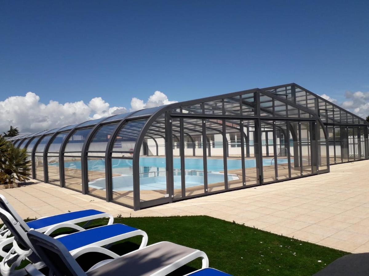 Chalet Pour 8 Dans Residence Avec Piscine Chauffee Бретіньоль-сюр-Мер Екстер'єр фото