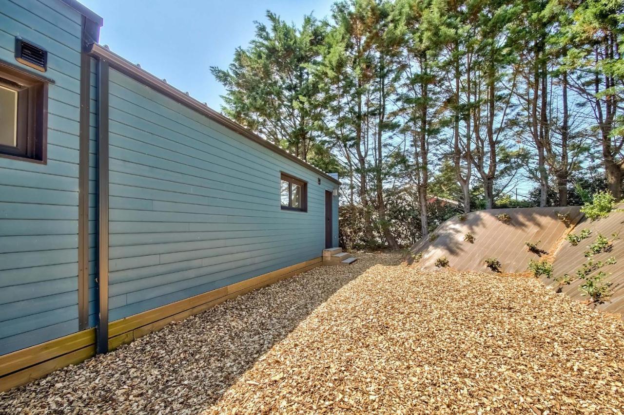 Chalet Pour 8 Dans Residence Avec Piscine Chauffee Бретіньоль-сюр-Мер Екстер'єр фото